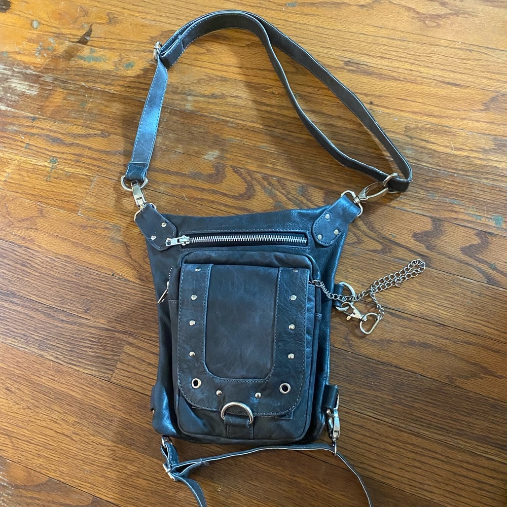 Ladies motorcycle thigh bag